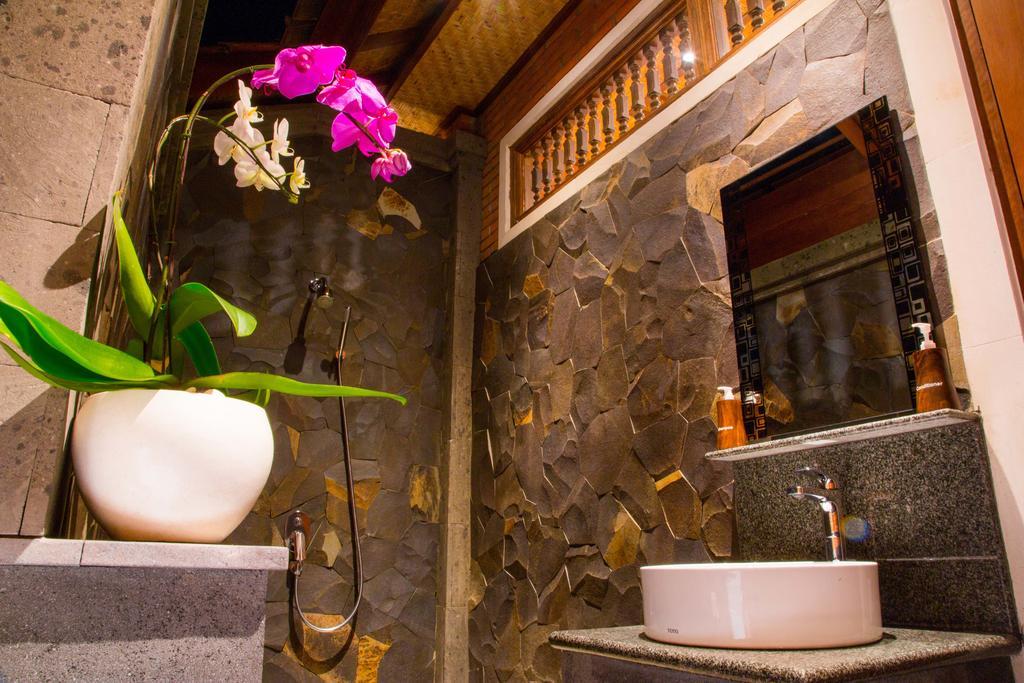 Ari La Homestay Ubud Esterno foto